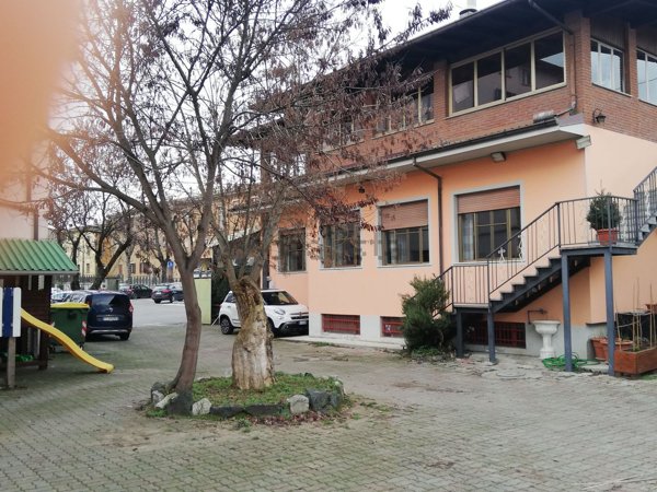 negozio in vendita ad Alta Val Tidone