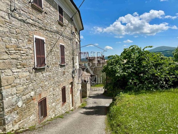 casa indipendente in vendita a Casella
