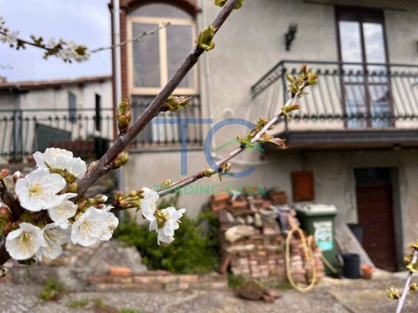 appartamento in vendita ad Alta Val Tidone