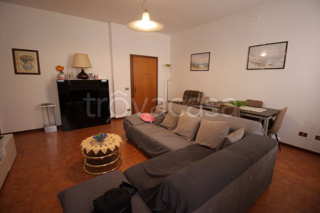 appartamento in vendita ad Alta Val Tidone