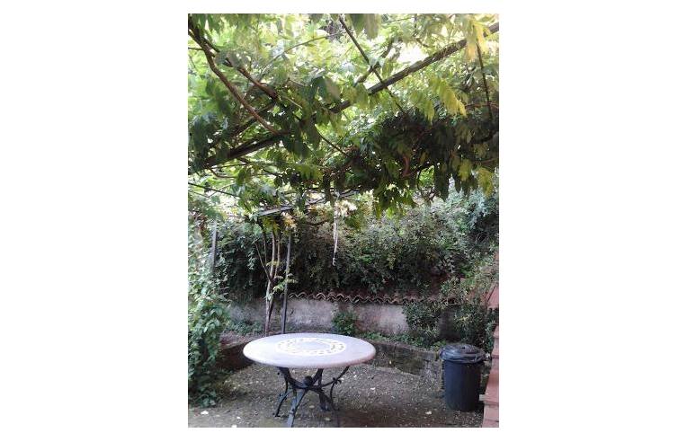 casa indipendente in vendita ad Alta Val Tidone