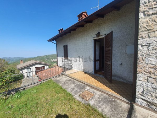 pentavano in vendita ad Alta Val Tidone in zona Praticchia