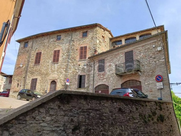 casa indipendente in vendita ad Alta Val Tidone