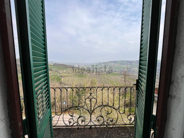 appartamento in vendita ad Alta Val Tidone in zona Genepreto
