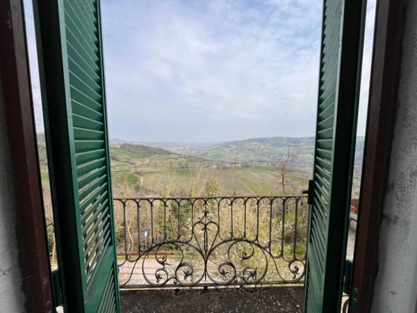 appartamento in vendita ad Alta Val Tidone in zona Genepreto