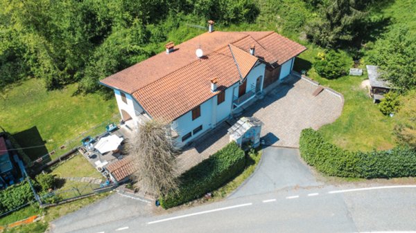 casa indipendente in vendita a Guardabosone