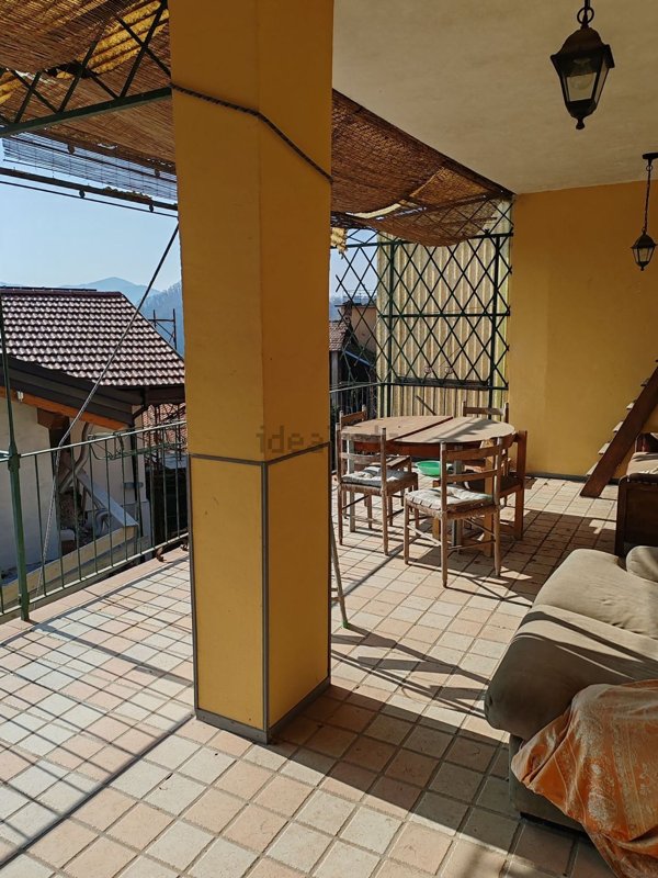 casa indipendente in vendita a Guardabosone