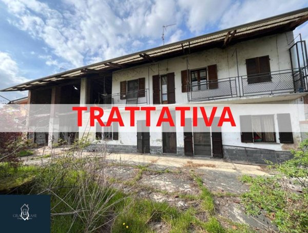 casa indipendente in vendita a Lamporo