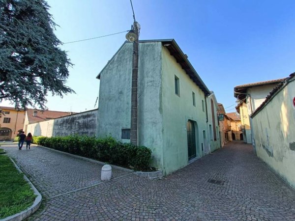 intera palazzina in vendita a Livorno Ferraris