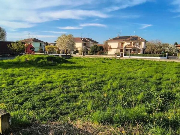 terreno agricolo in vendita a Livorno Ferraris