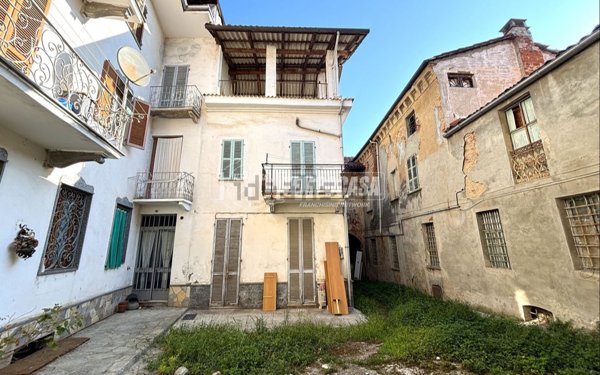 appartamento in vendita a Livorno Ferraris