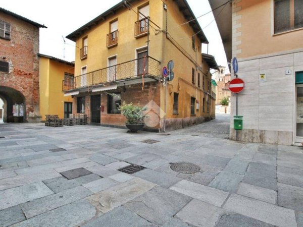 negozio in vendita a Livorno Ferraris