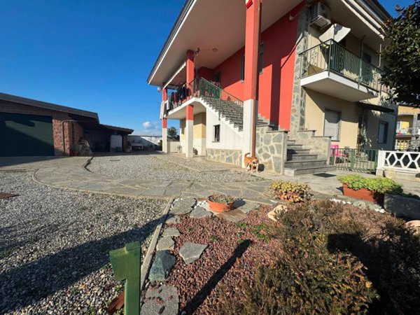 appartamento in vendita a Livorno Ferraris