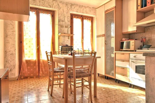 casa indipendente in vendita a Livorno Ferraris