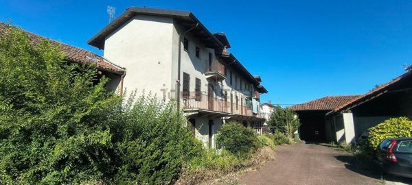 appartamento in vendita a Livorno Ferraris