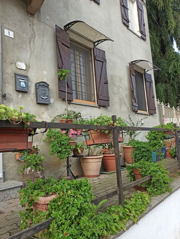 casa indipendente in vendita a Livorno Ferraris