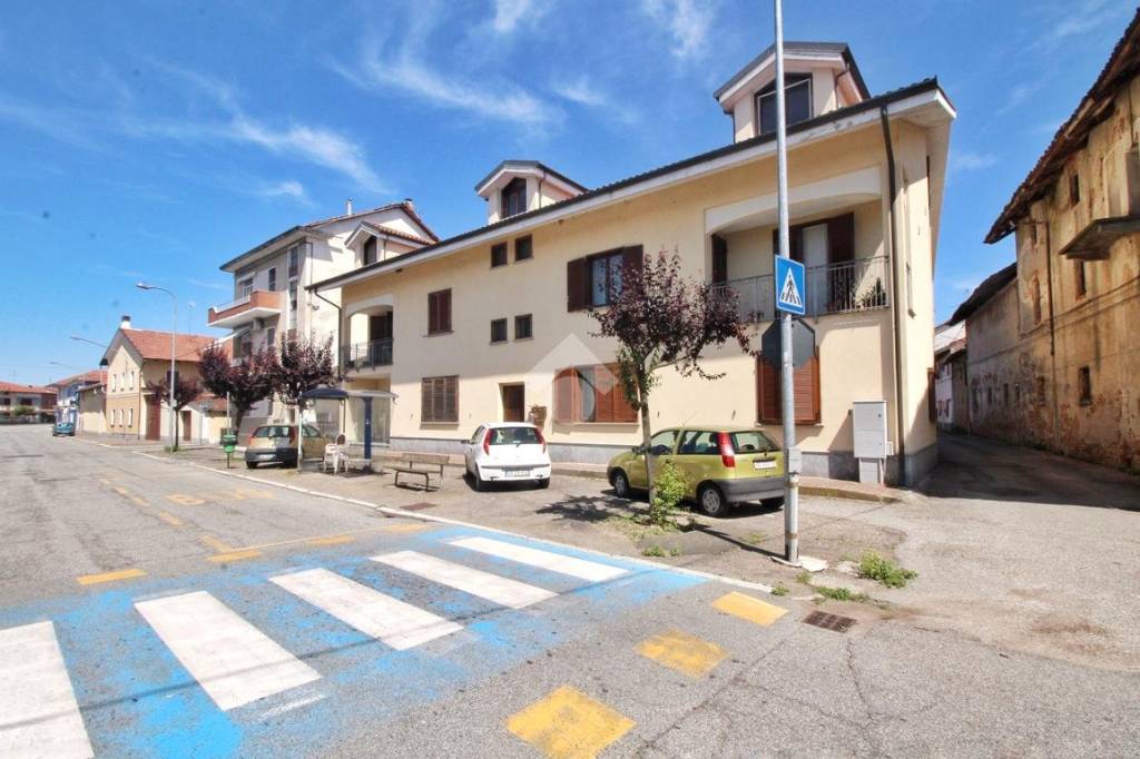 appartamento in vendita a Livorno Ferraris