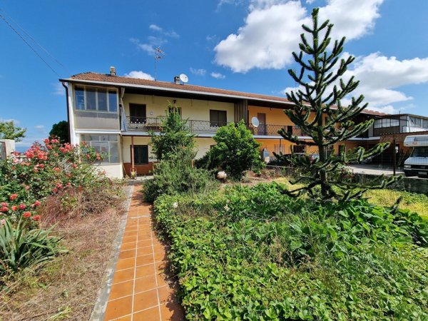 casa semindipendente in vendita a Livorno Ferraris