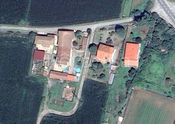 casa indipendente in vendita a Livorno Ferraris in zona Garavoglie