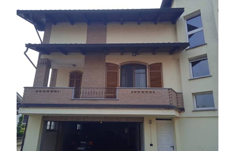 casa indipendente in vendita a Livorno Ferraris