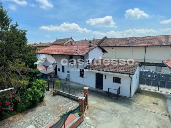 appartamento in vendita a Livorno Ferraris in zona Garavoglie