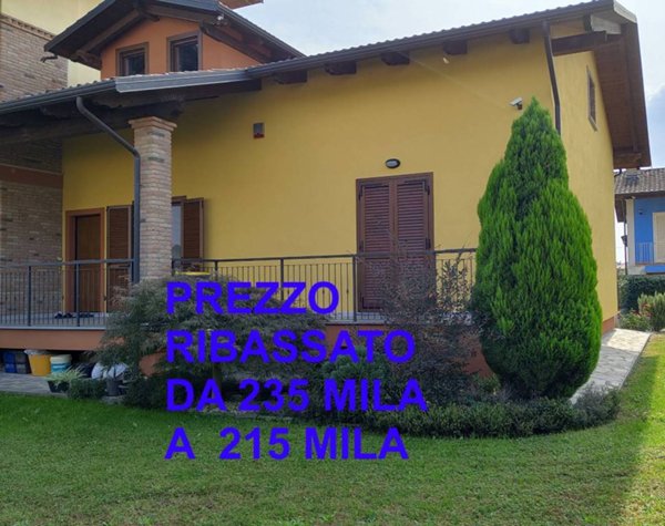 casa indipendente in vendita a Livorno Ferraris in zona Garavoglie