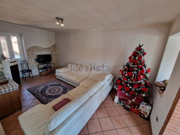 appartamento in vendita a Lozzolo