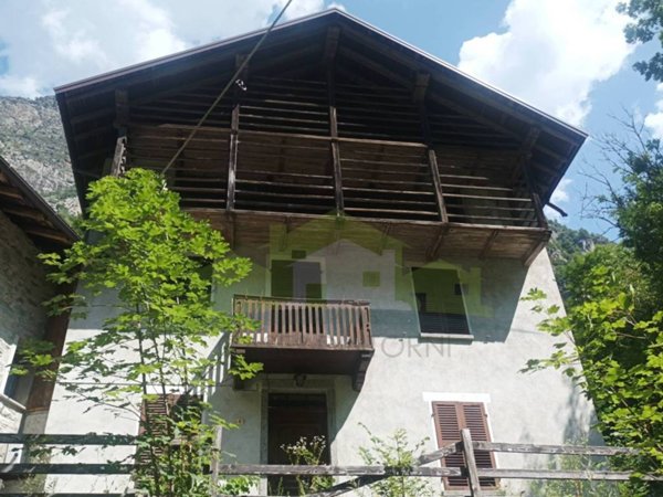 casa indipendente in vendita a Mollia