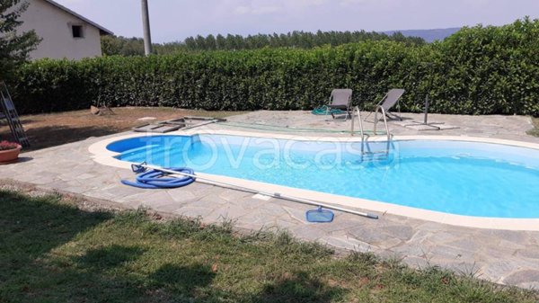 casa indipendente in vendita a Moncrivello