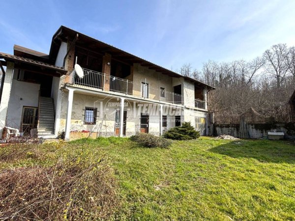 casale in vendita a Moncrivello