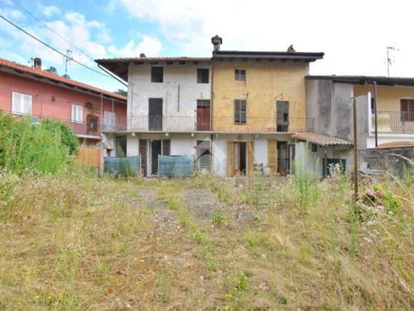 casa indipendente in vendita a Moncrivello