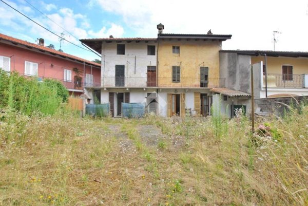 casa indipendente in vendita a Moncrivello