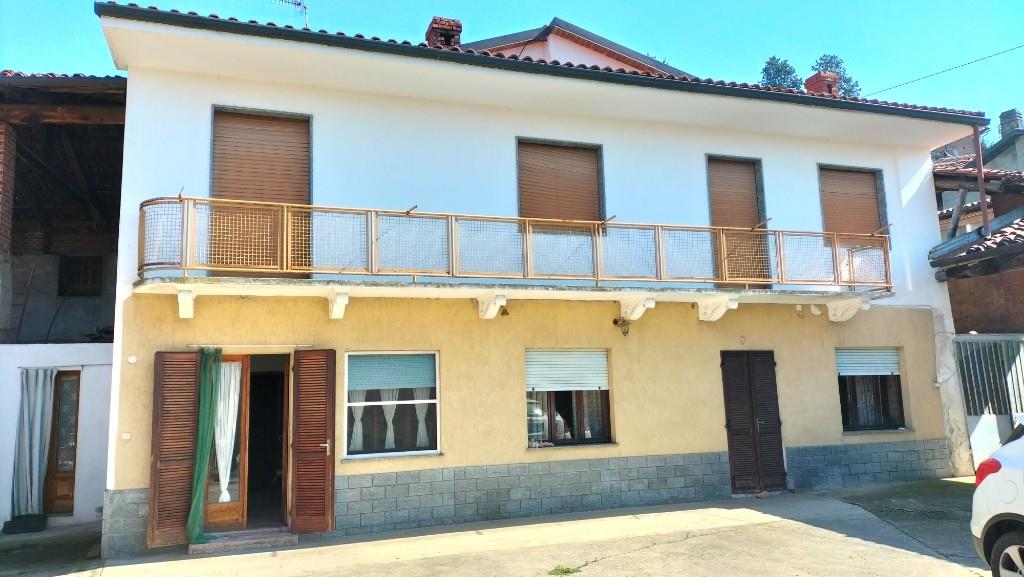 casa indipendente in vendita a Moncrivello