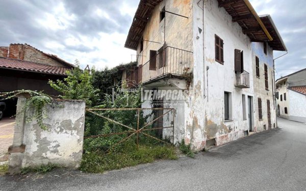 casa indipendente in vendita a Moncrivello