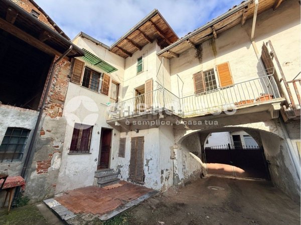 casa indipendente in vendita a Moncrivello