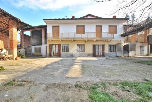 casa indipendente in vendita a Moncrivello