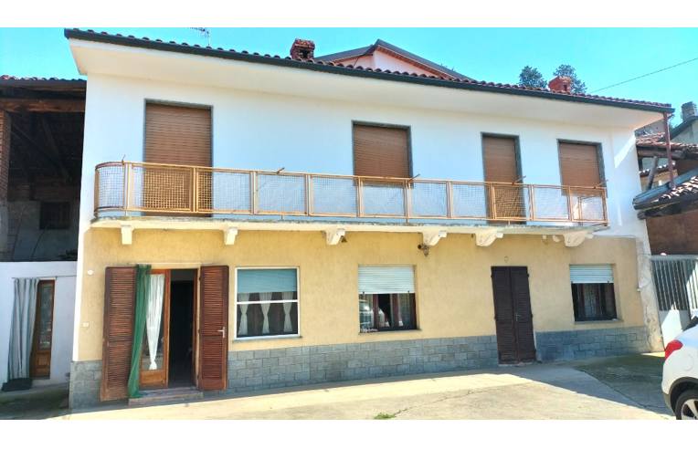 casa indipendente in vendita a Moncrivello