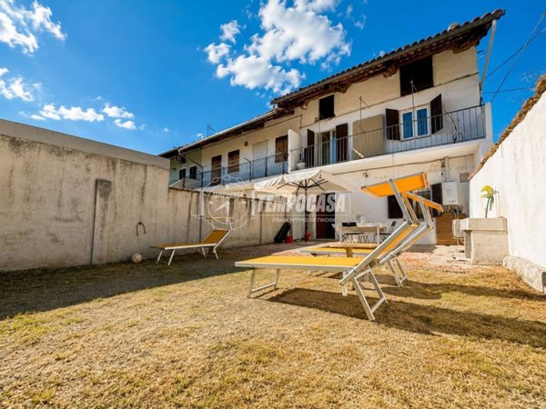 casa indipendente in vendita a Moncrivello