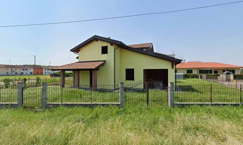 casa indipendente in vendita a Motta de' Conti