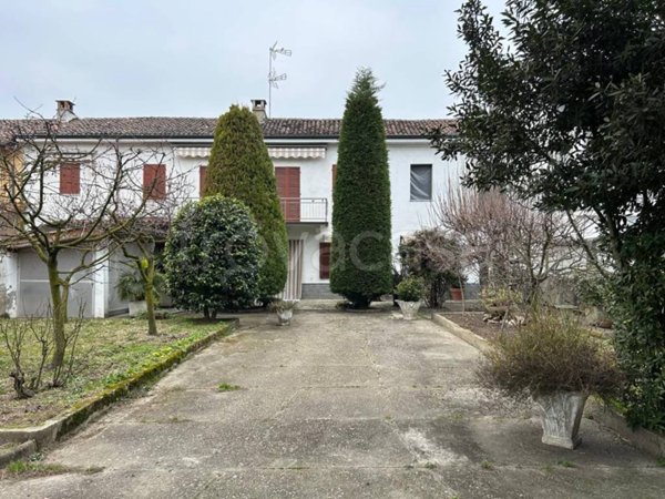 casa indipendente in vendita a Motta de' Conti