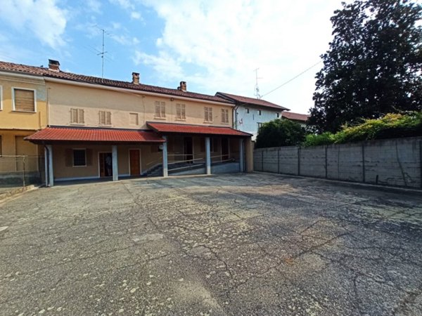 casa indipendente in vendita a Motta de' Conti