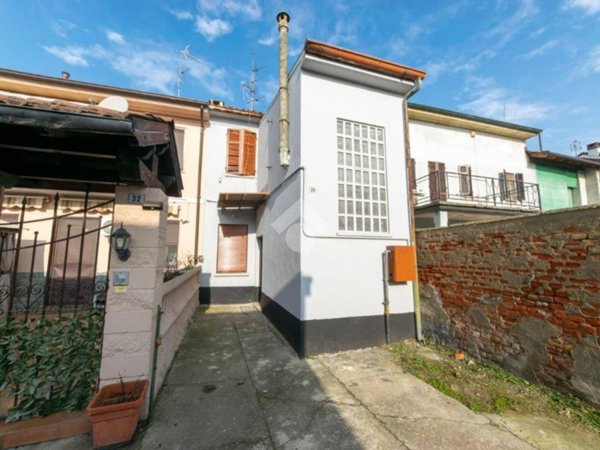casa indipendente in vendita a Motta de' Conti