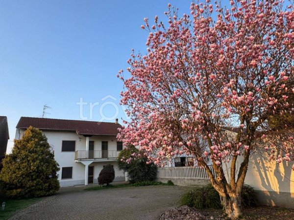casa indipendente in vendita a Motta de' Conti