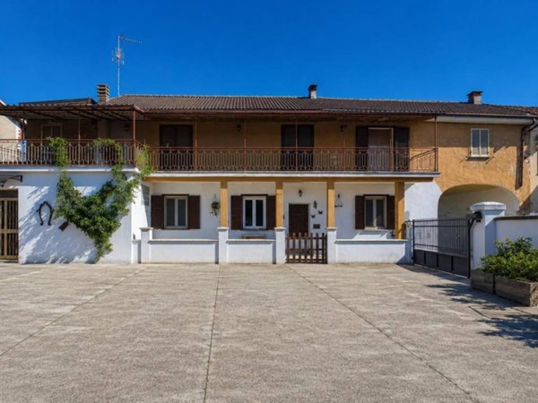 casa indipendente in vendita a Motta de' Conti
