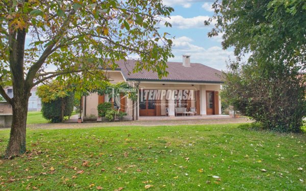 casa indipendente in vendita ad Olcenengo