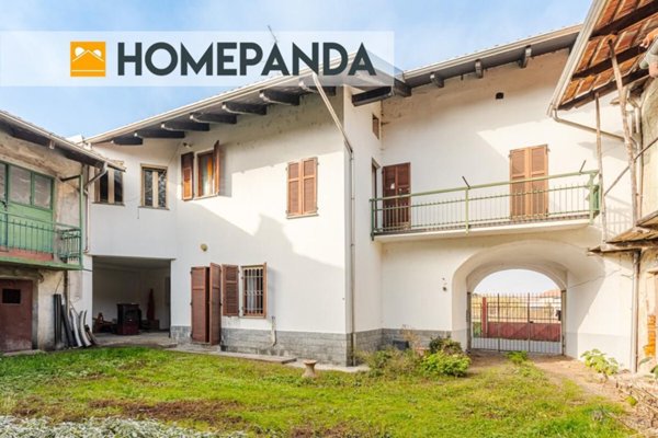 casa indipendente in vendita ad Oldenico