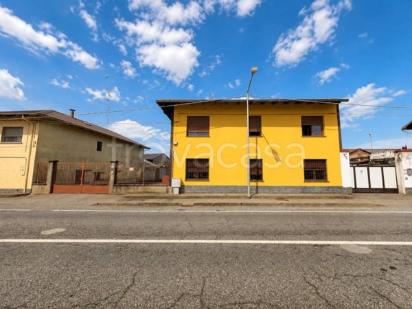 casa indipendente in vendita ad Oldenico