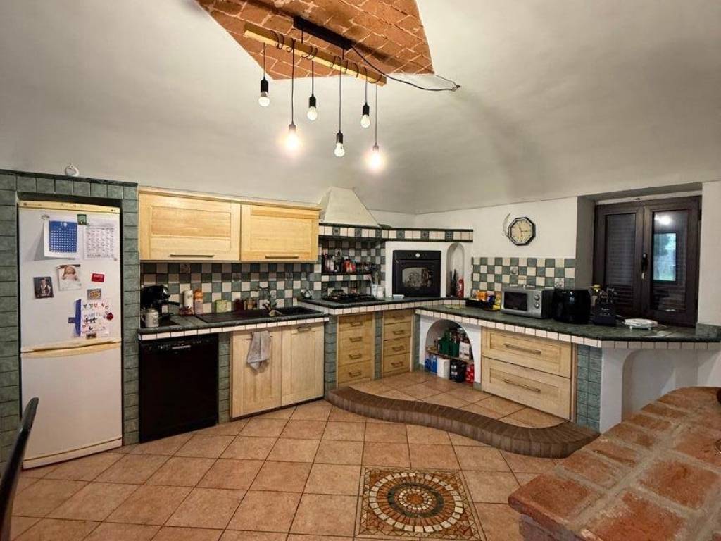 casa indipendente in vendita a Palazzolo Vercellese