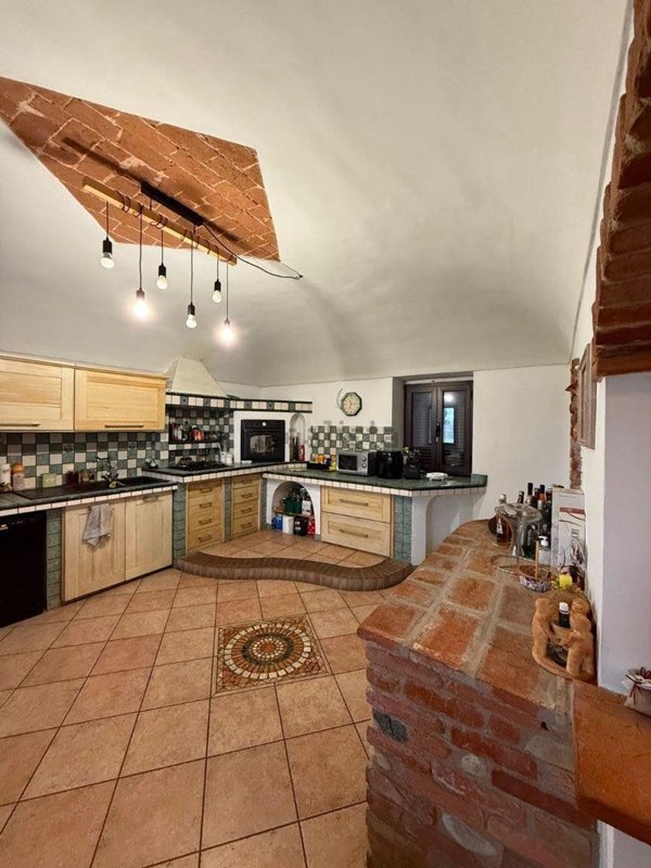 casa indipendente in vendita a Palazzolo Vercellese