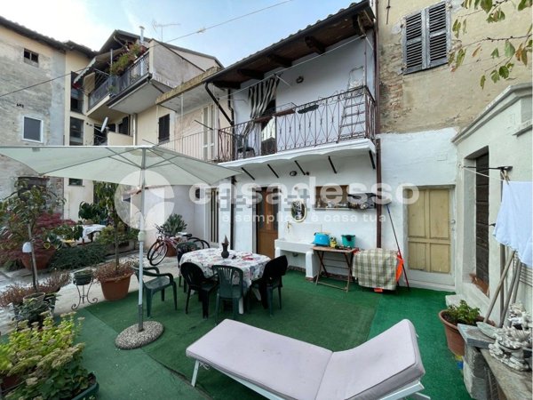 casa indipendente in vendita a Palazzolo Vercellese